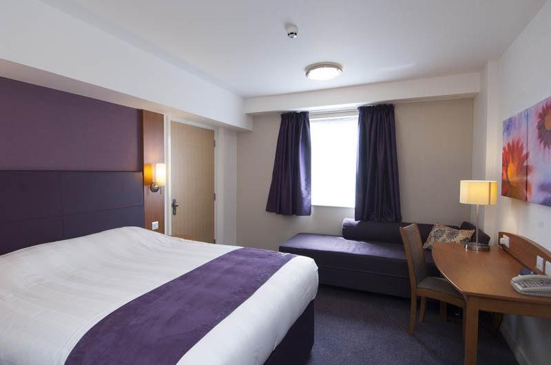 Premier Inn Aberdeen City Centre מראה חיצוני תמונה